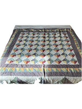 Vtg 80s  Bedspread Machine  Pieced Quilted  Patchwork 86X 88 Quilt  cottage Read